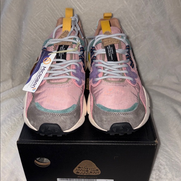 NWT Flower Mountain YAMANO 3 WOMAN
Suede technical fabric sneakers - Powder pink - Picture 8 of 15